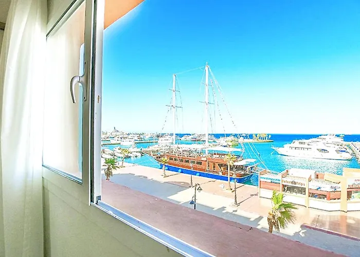 Hotel Sun & Sea