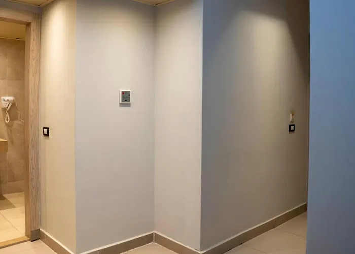 Hotel Tk Royal 3*