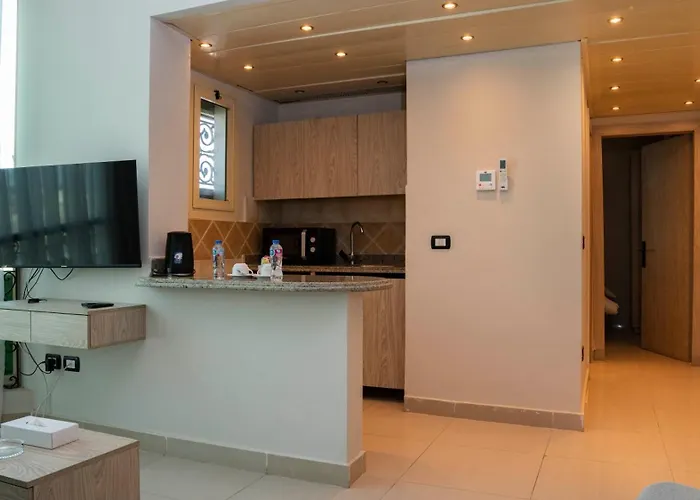 Hotel Tk Royal