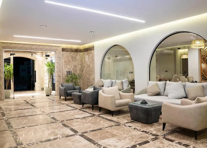 Hotel Tk Royal